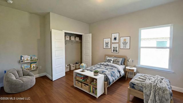 307 Castlewood Circle, Canton, MS 39046