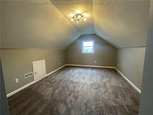 3608 36th Street, Nitro, WV 25143