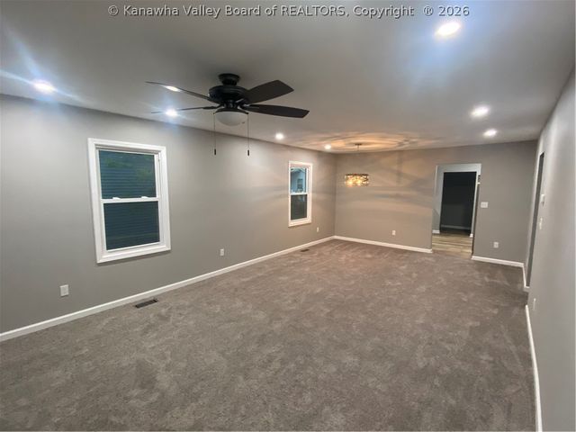 3608 36th Street, Nitro, WV 25143
