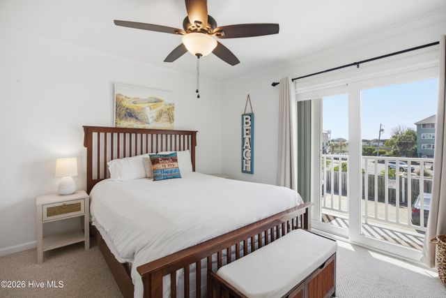 1707 Carolina Beach Avenue N Apt 1h, Carolina Beach, NC 28428