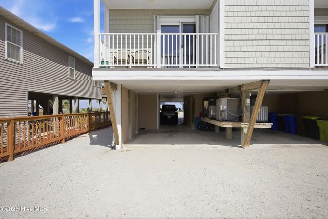 1707 Carolina Beach Avenue N Apt 1h, Carolina Beach, NC 28428