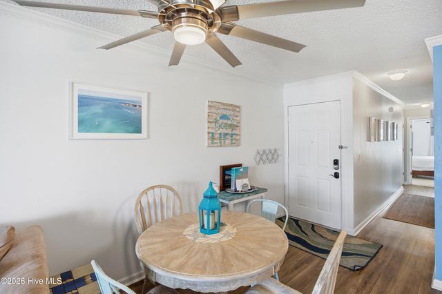 1707 Carolina Beach Avenue N Apt 1h, Carolina Beach, NC 28428