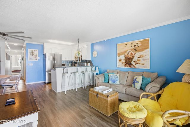 1707 Carolina Beach Avenue N Apt 1h, Carolina Beach, NC 28428