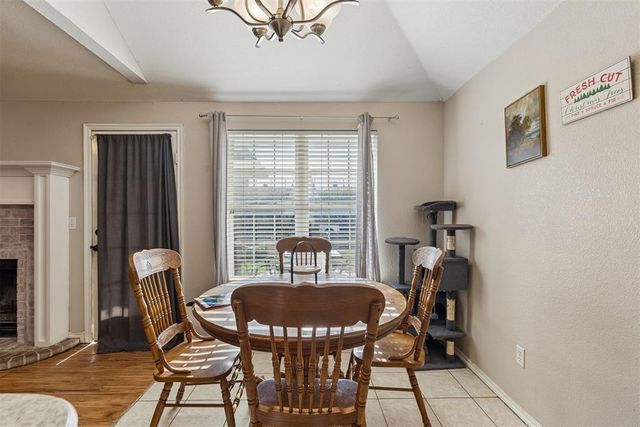 15900 Vicki Drive, Oklahoma City, OK 73170