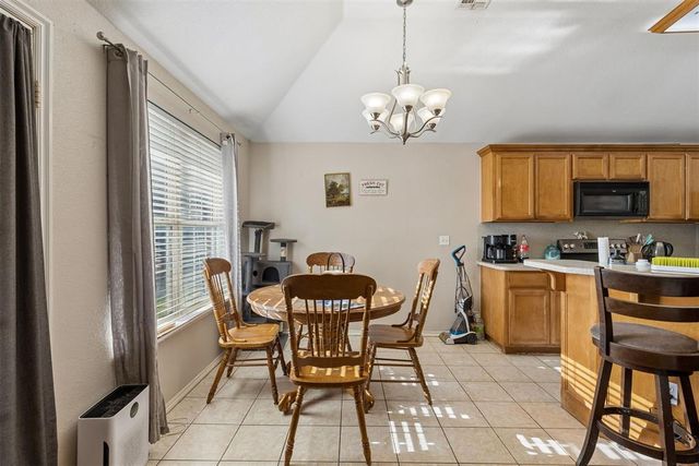 15900 Vicki Drive, Oklahoma City, OK 73170