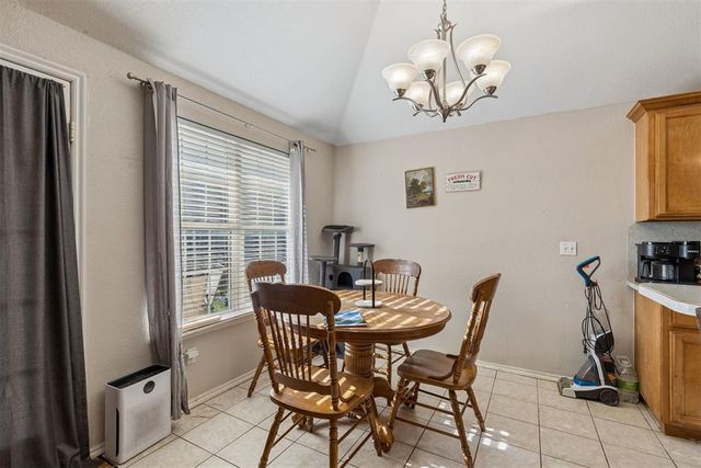15900 Vicki Drive, Oklahoma City, OK 73170