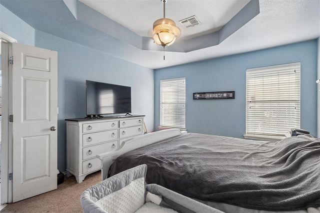 15900 Vicki Drive, Oklahoma City, OK 73170