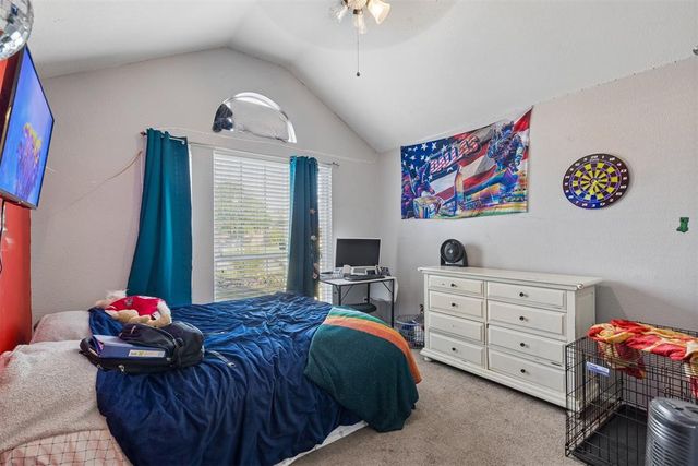 15900 Vicki Drive, Oklahoma City, OK 73170