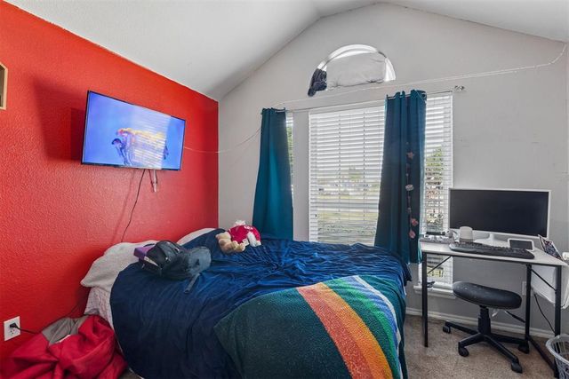 15900 Vicki Drive, Oklahoma City, OK 73170