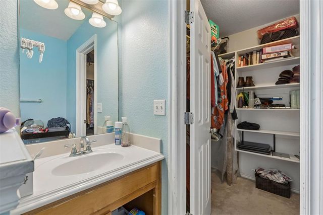 15900 Vicki Drive, Oklahoma City, OK 73170