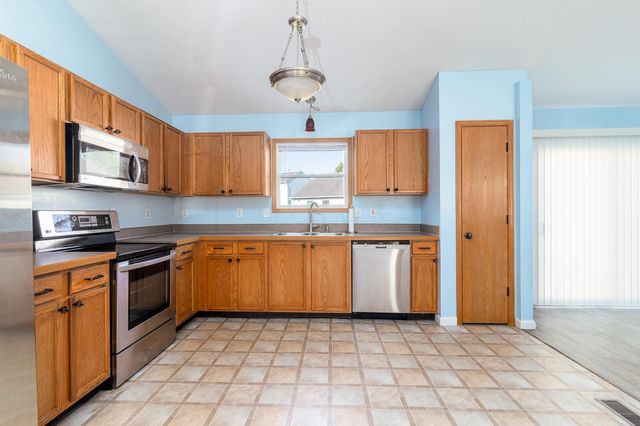 363 Belfair Drive, Galloway, OH 43119