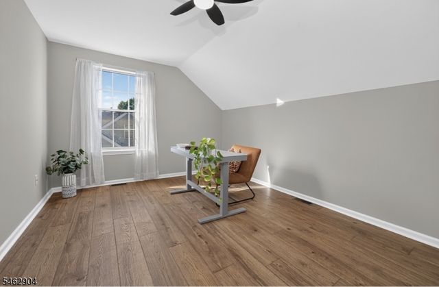8 OAK KNOLL LANE, Bedminster Twp., NJ 07921