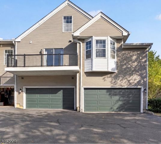 8 OAK KNOLL LANE, Bedminster Twp., NJ 07921