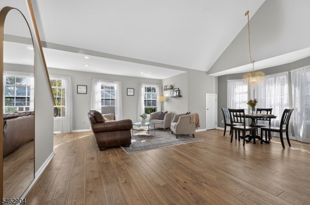 8 OAK KNOLL LANE, Bedminster Twp., NJ 07921