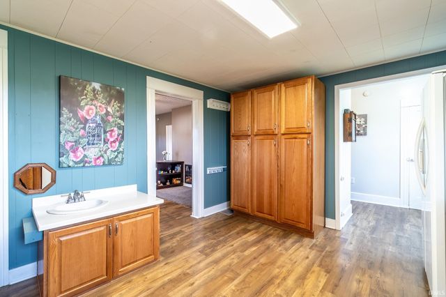 4939 County Road 36a, Butler, IN 46721