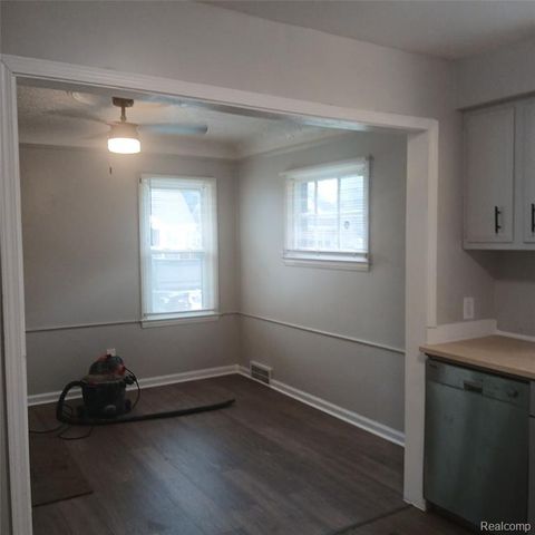 19145 Fielding Street, Detroit, MI 48219