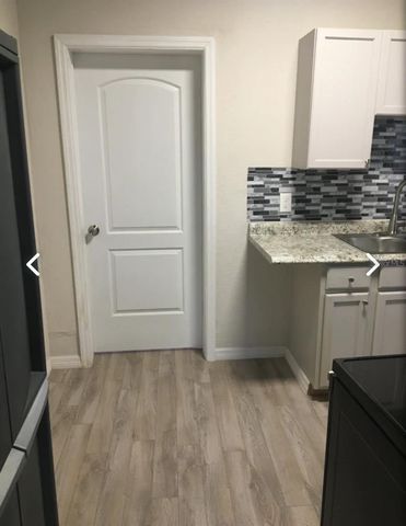 1033 NEVILLE AVENUE, Lakeland, FL 33805