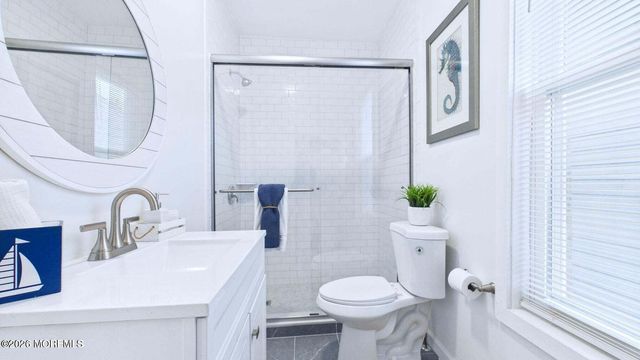 4 N Brighton Avenue, Atlantic City, NJ 08400