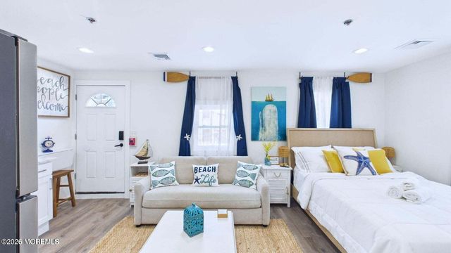 4 N Brighton Avenue, Atlantic City, NJ 08400