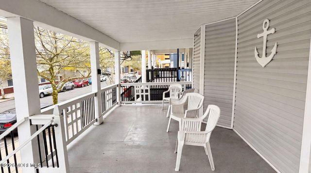 4 N Brighton Avenue, Atlantic City, NJ 08400
