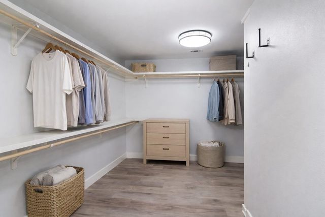 712 Clarence Street, Tomball, TX 77375