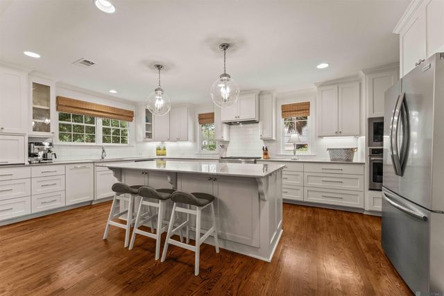 7045 Sheffield Ave, Baton Rouge, LA 70806