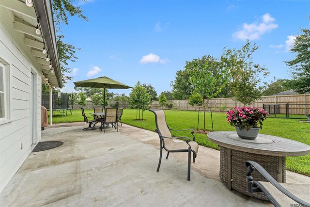 7045 Sheffield Ave, Baton Rouge, LA 70806