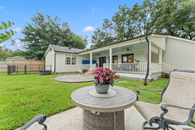 7045 Sheffield Ave, Baton Rouge, LA 70806