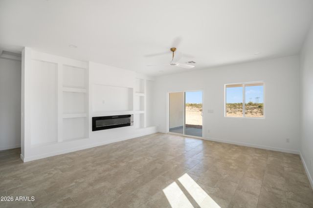 34208 W CHAMBERS Street, Tonopah, AZ 85354