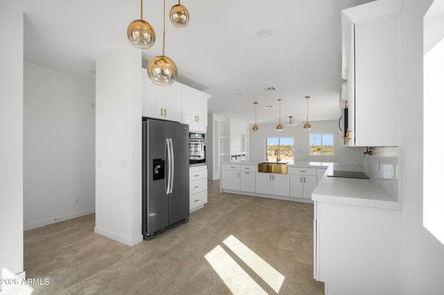 34208 W CHAMBERS Street, Tonopah, AZ 85354