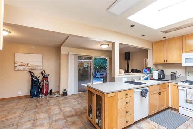 241 Henderson, San Luis Obispo, CA 93405