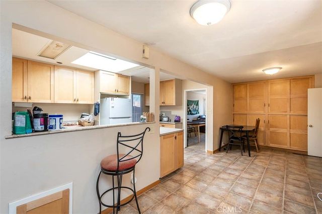 241 Henderson, San Luis Obispo, CA 93405