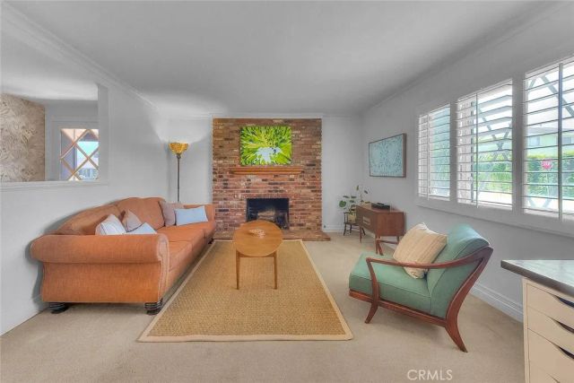 1517 E 19th, Santa Ana, CA 92705
