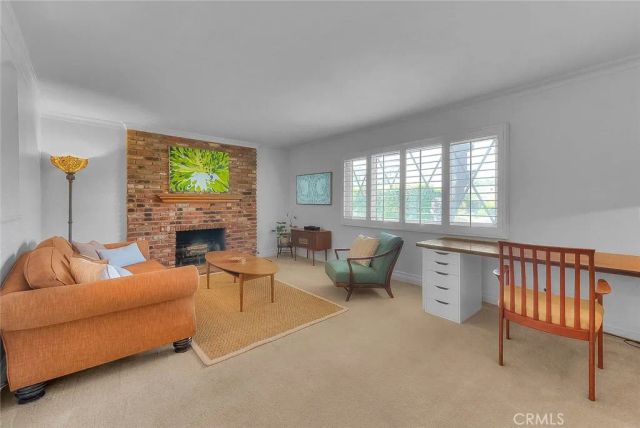 1517 E 19th, Santa Ana, CA 92705