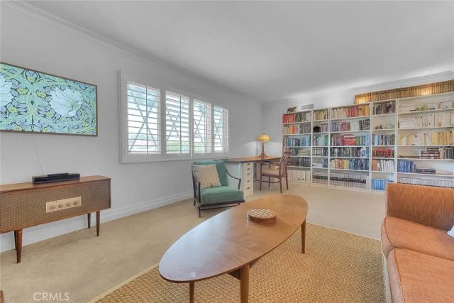 1517 E 19th, Santa Ana, CA 92705