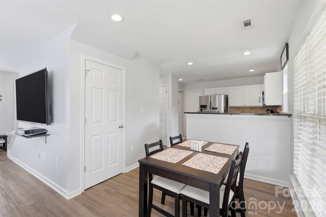 7130 Gallatin Lane, Charlotte, NC 28213