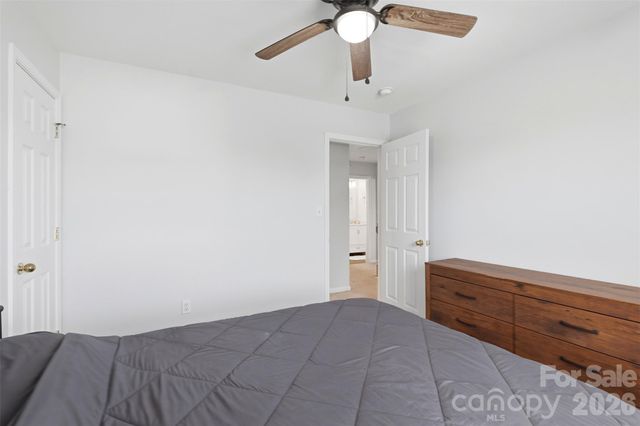 7130 Gallatin Lane, Charlotte, NC 28213