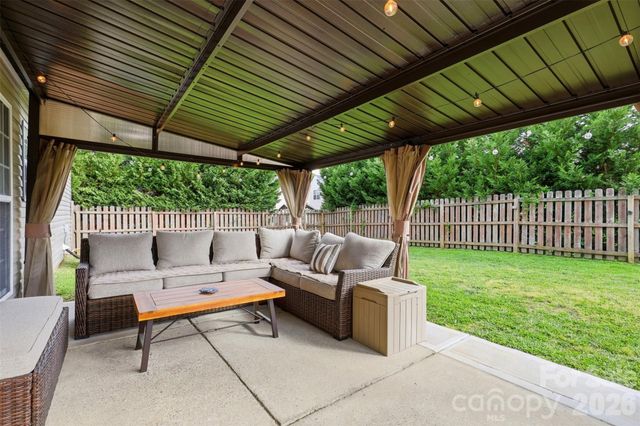 7130 Gallatin Lane, Charlotte, NC 28213