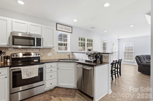 7130 Gallatin Lane, Charlotte, NC 28213