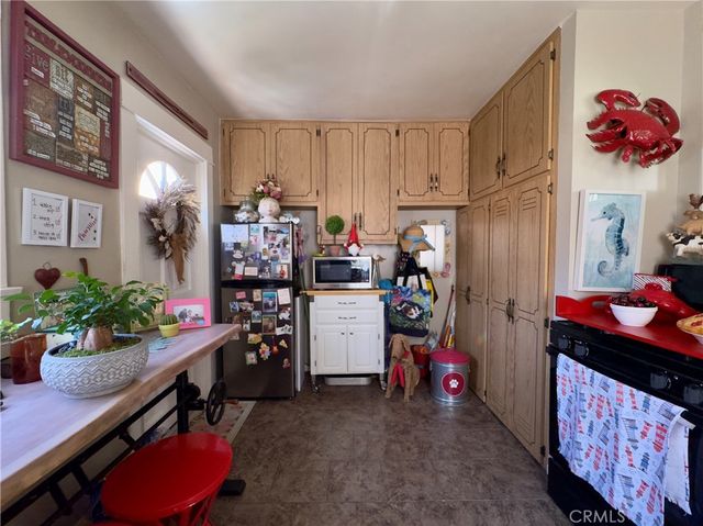 2063 W 220th Street, Torrance, CA 90501