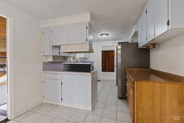 4910 W View Pl, Meridian, ID 83642