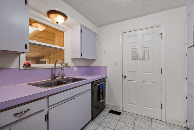 4910 W View Pl, Meridian, ID 83642