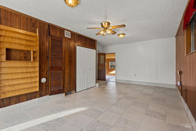 4910 W View Pl, Meridian, ID 83642