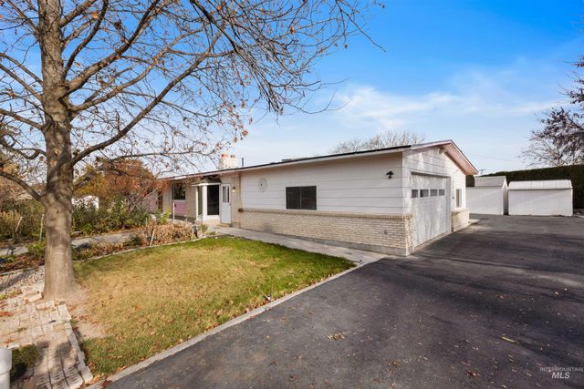 4910 W View Pl, Meridian, ID 83642