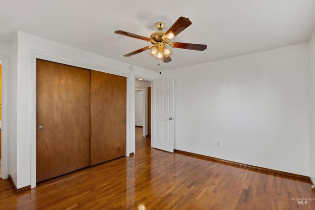 4910 W View Pl, Meridian, ID 83642