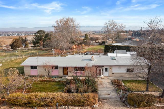 4910 W View Pl, Meridian, ID 83642