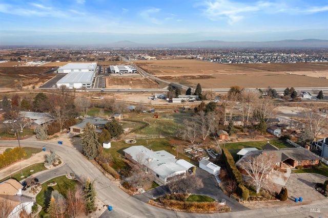 4910 W View Pl, Meridian, ID 83642