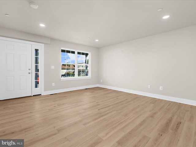 718 DELMAR AVENUE, Glen Burnie, MD 21061
