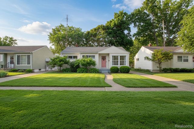 3826 Whittier Avenue, Flint, MI 48506