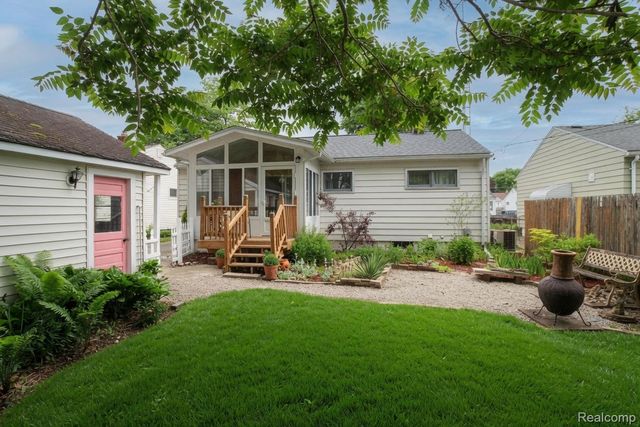 3826 Whittier Avenue, Flint, MI 48506